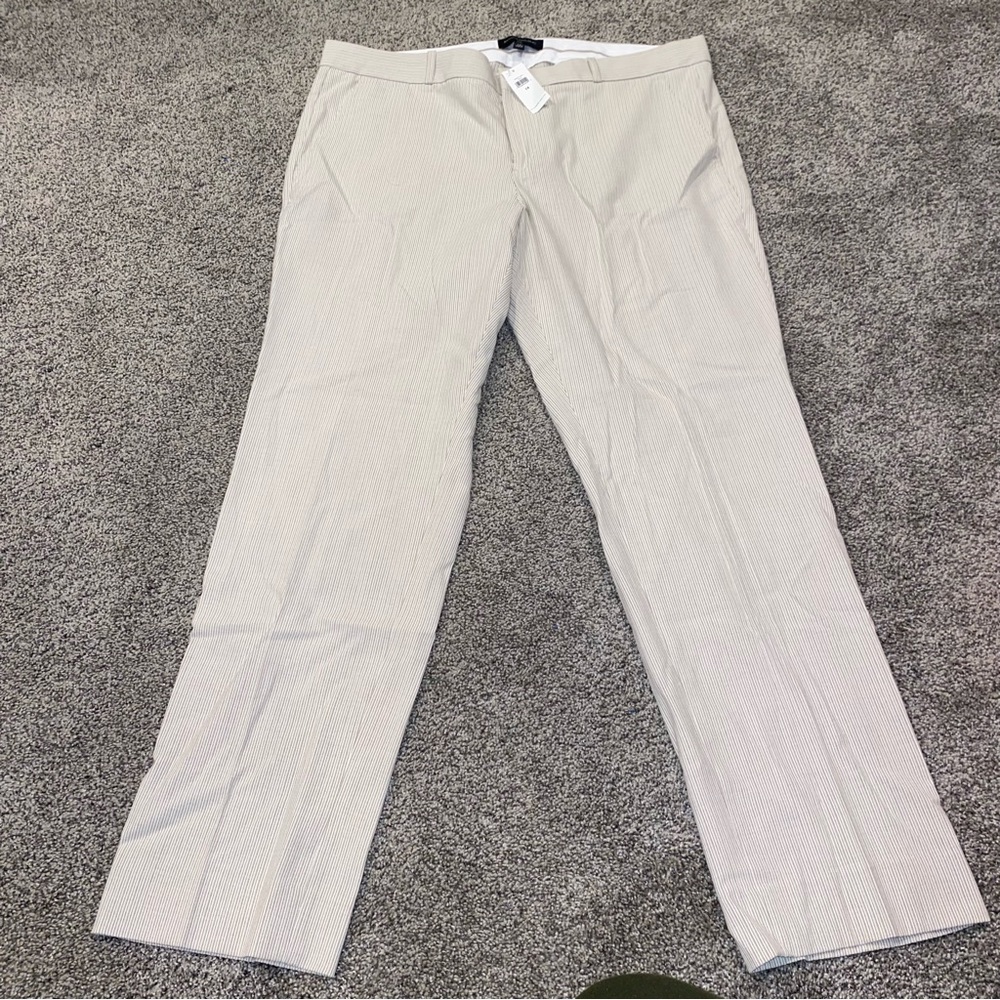 Banana Republic cream “Ryan” pants. Size 14
